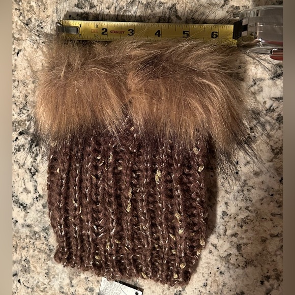 NWT Ganz Faux Fur Boot Cuffs Brown Gold Metallic Knit - Picture 7 of 11